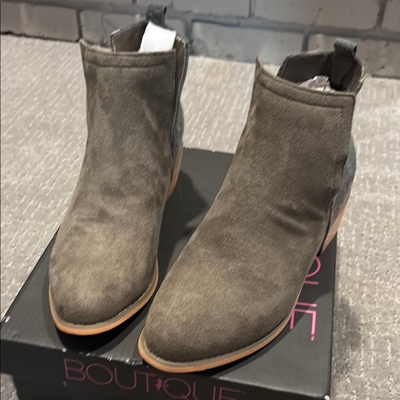 Corkys Charcoal Suede Ankle Booties - Picture 9 of 10